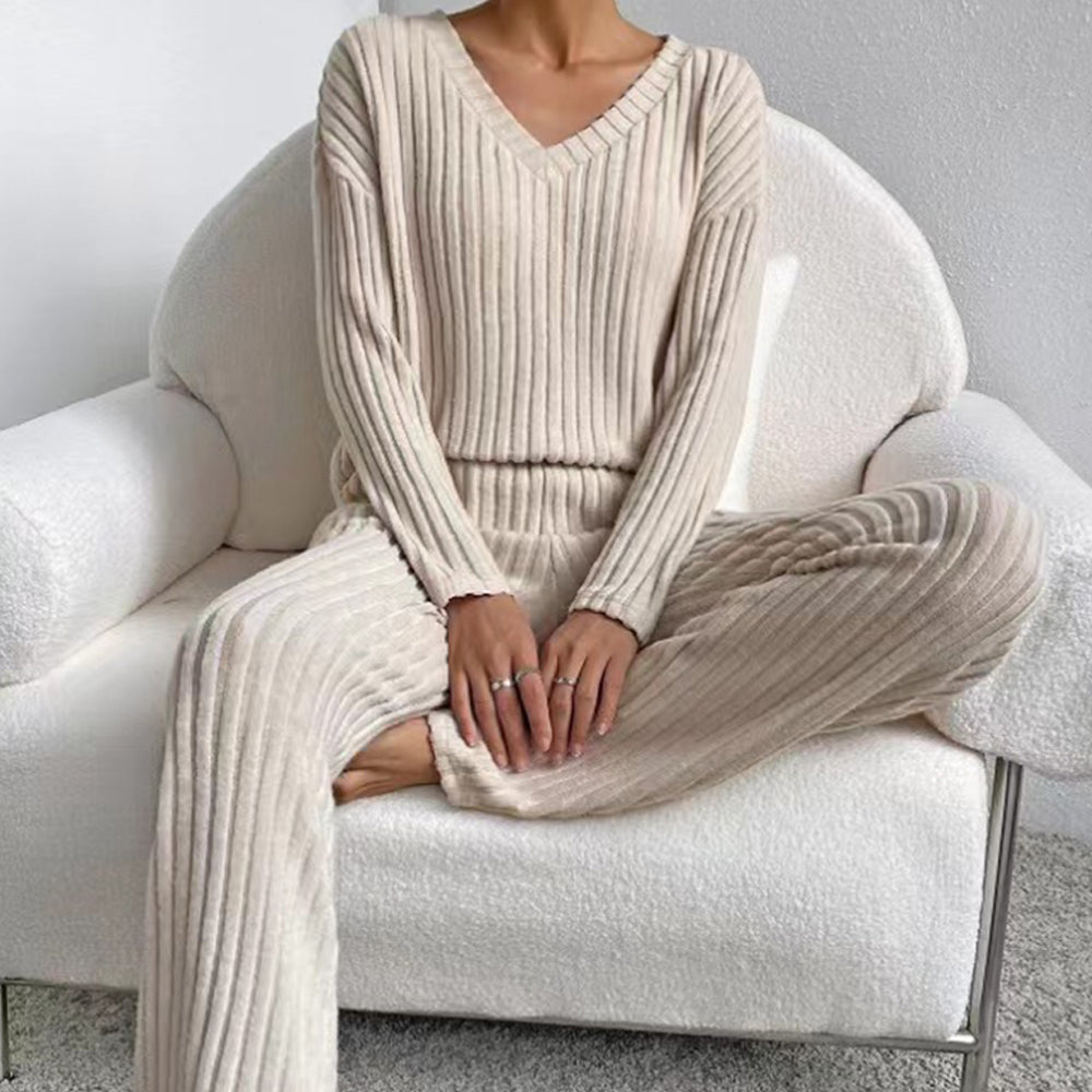 Jefa- Damski dzianinowy komplet na zimę