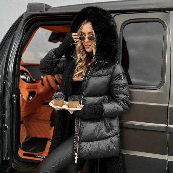 Esika | Pikowany Puchowy Płaszcz Z Kapturem