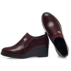 Zniżki - Damskie, jednokolorowe, modne, skórzane buty ortopedyczne na koturnie