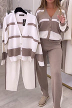 Monti - Modny, dzianinowy sweter w kontrastowym kolorze, dwuczęściowy komplet